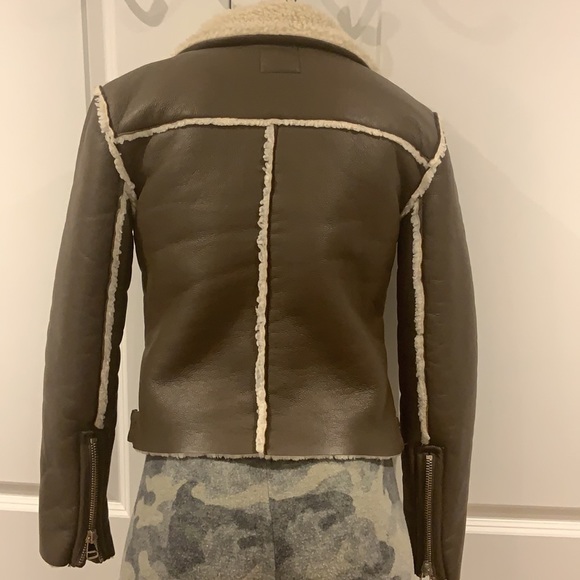 Faux Leather/Sherpa Moto jacket - Picture 7 of 9